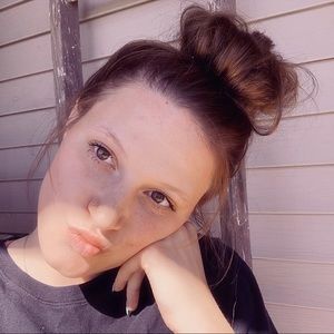 Meet your Posher, Camryn